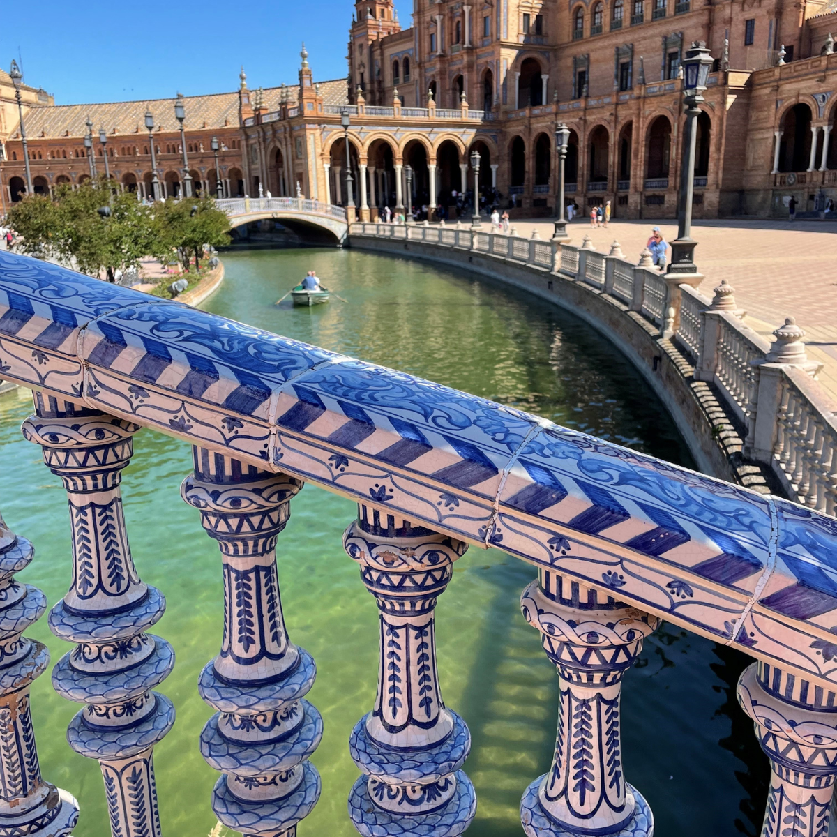 Seville inspiration for Lapicida flooring in Plaza de España