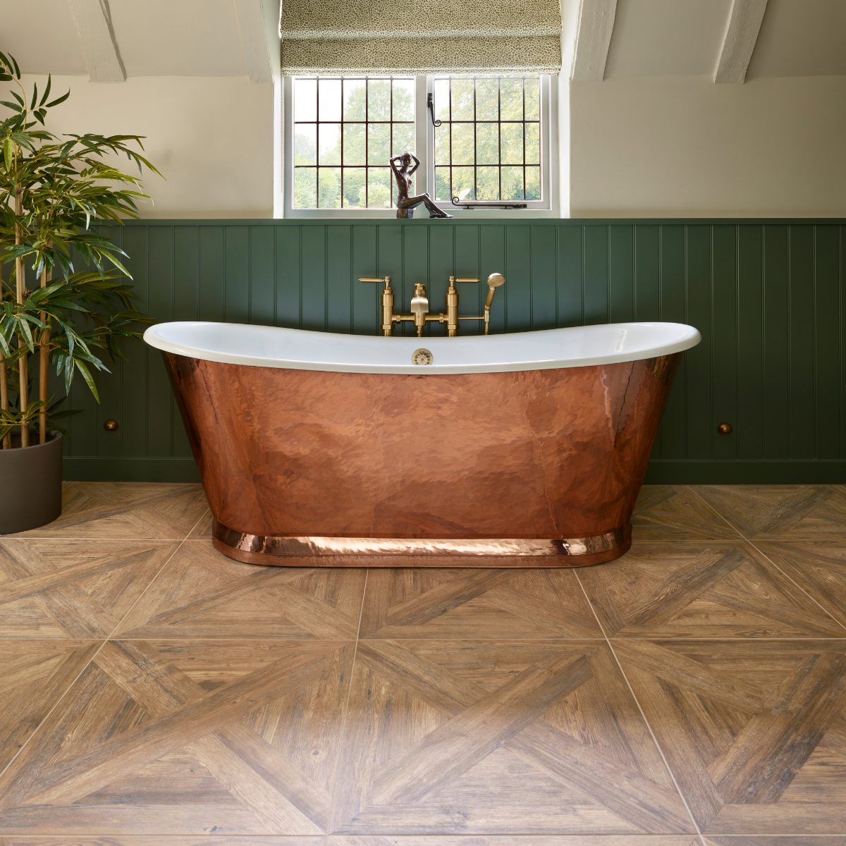 Lapicida bathroom inspiration - porcelain wood parquet floor