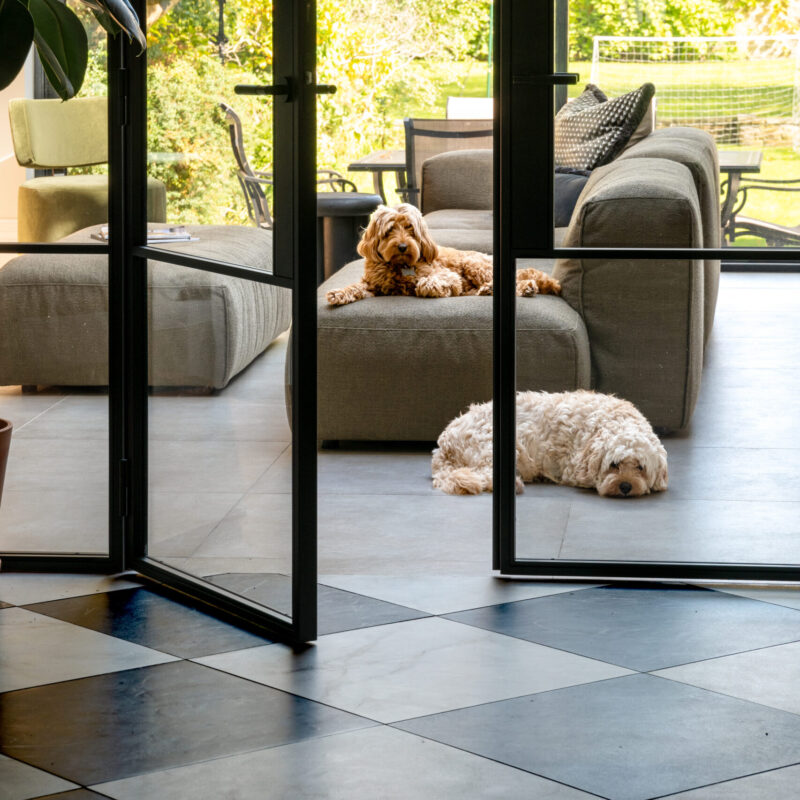 LAPICIDA Venetian Porcelain Black and Venetian Porcelain White porcelain chequer flooring tiles. Credit: Jamie Thompson