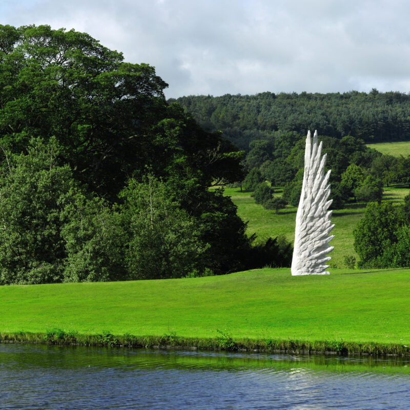 Lapicida bespoke custom made Maro sculpture by Sir Christopher Le Brun at Chatsworth House